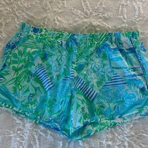 Lilly Pulitzer Ocean Trail shorts XL